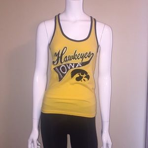 Hawkeyes Women work out top size M